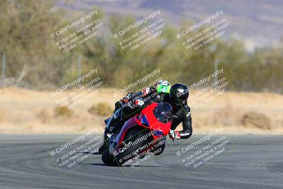 media/Jan-09-2022-SoCal Trackdays (Sun) [[2b1fec8404]]/Turn 6 (1035am)/